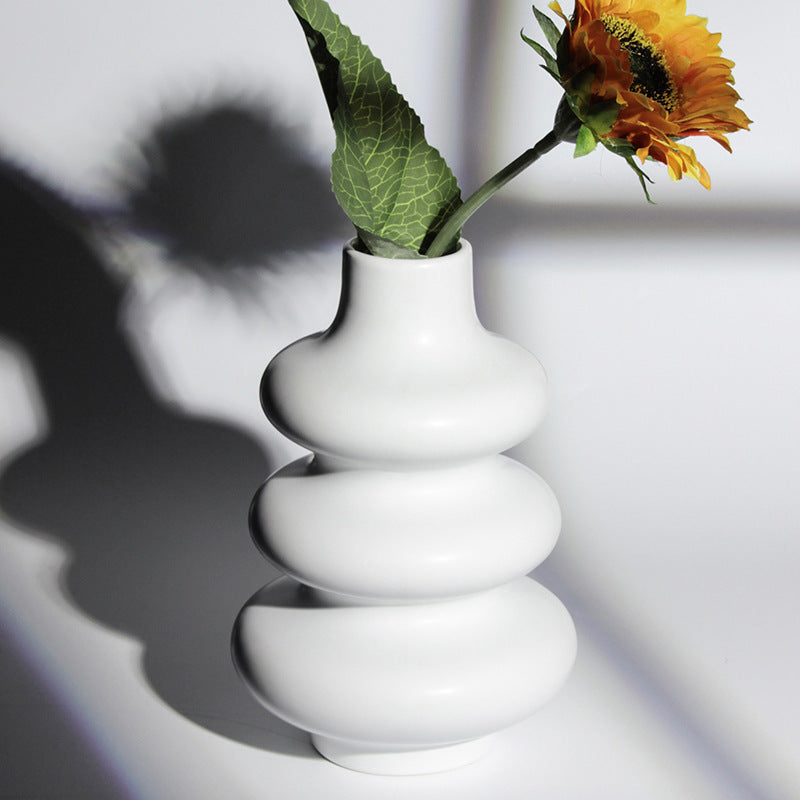 Nordic Heterosexual Circle Ceramic Vase Decoration