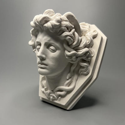 Medusa Art Aromatherapy Plaster Statue Ornaments