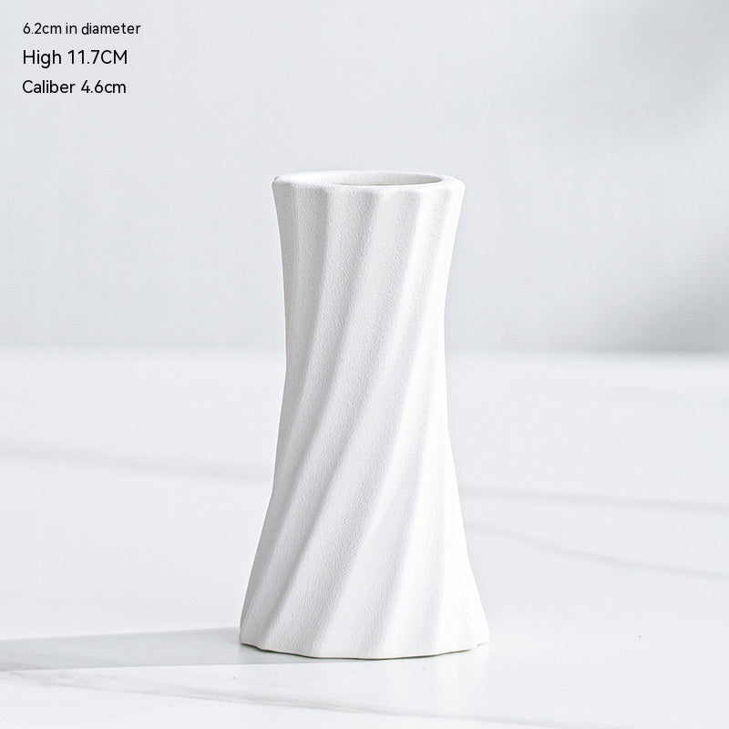 Nordic Simple Ceramic Lines Small Vase